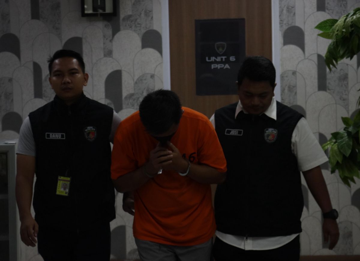 Bejat Penjual Kebab Cabuli