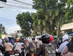 Kecelakaan motor dan truk boks di GOR Ciracas, Jakarta Timur